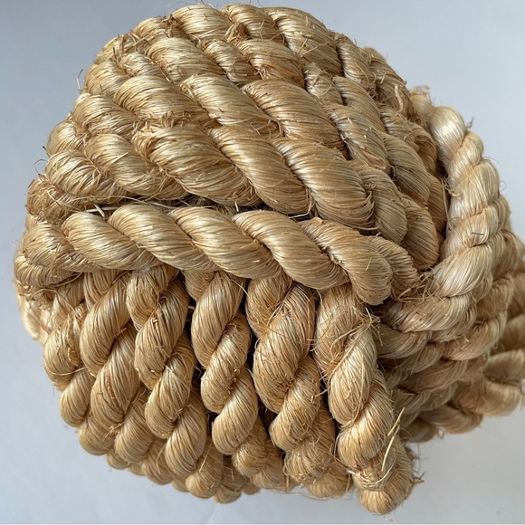 Large Rope Knot Decorative Object - Picture 5 of 6